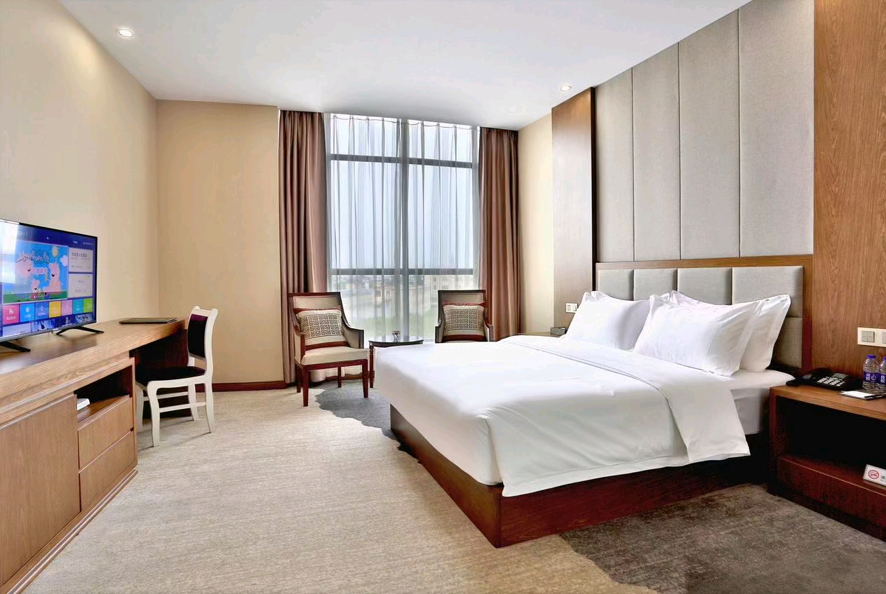 特惠大床房+机场接送服务一份或永盛路地铁口接 送一份